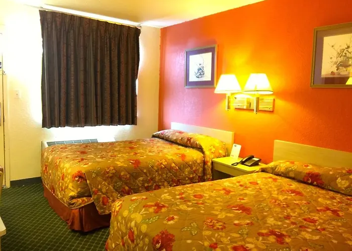 Motel Qc 3*